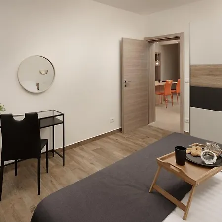 Aurora Apartment