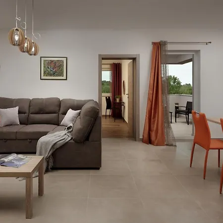 Appartement Aurora *