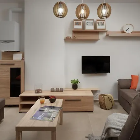 Aurora Apartman *