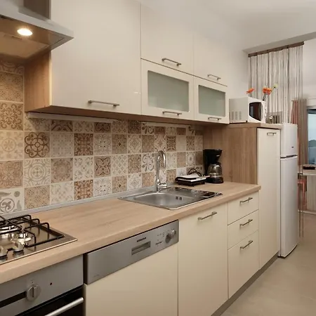 Apartment Aurora Ližnjan