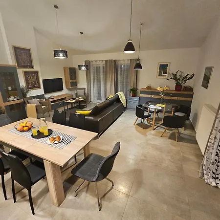 Appartement Aurora *